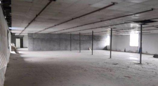 凤岗镇竹塘出租楼上带吊顶适合各轻行业1400