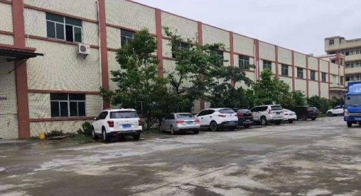 塘厦振兴围凤凰岗楼上现成水电标准厂房出租2200平