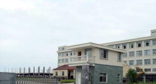 东莞市塘厦镇７０００平方米独院仓库出租