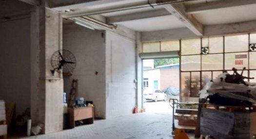 凤岗金凤凰一楼压铸，五金，水电齐位置佳厂房400平