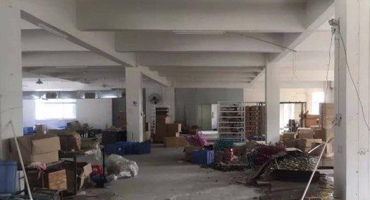 凤岗靠近深圳观澜出租楼上水电到车间厂房1250平方