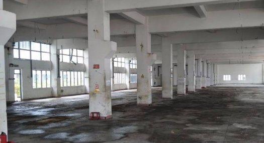 凤岗雁田布心工业区厂房出租5000平可分租 交通方便 好招工