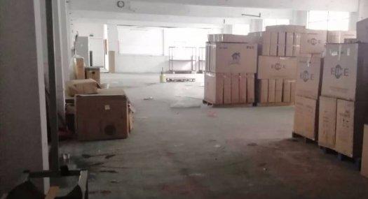 凤岗金凤凰出租二楼刷有地坪漆现成水电厂房600平方