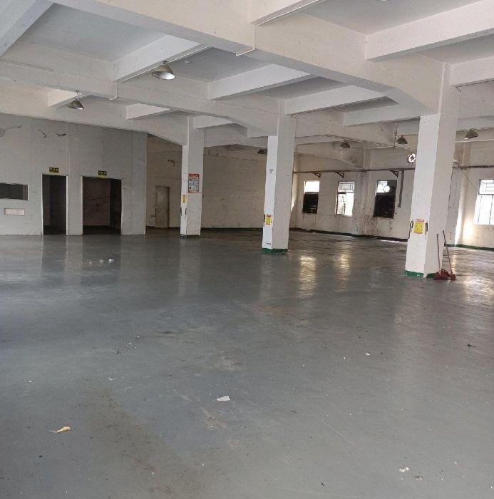 一二楼共2800平方，可分租