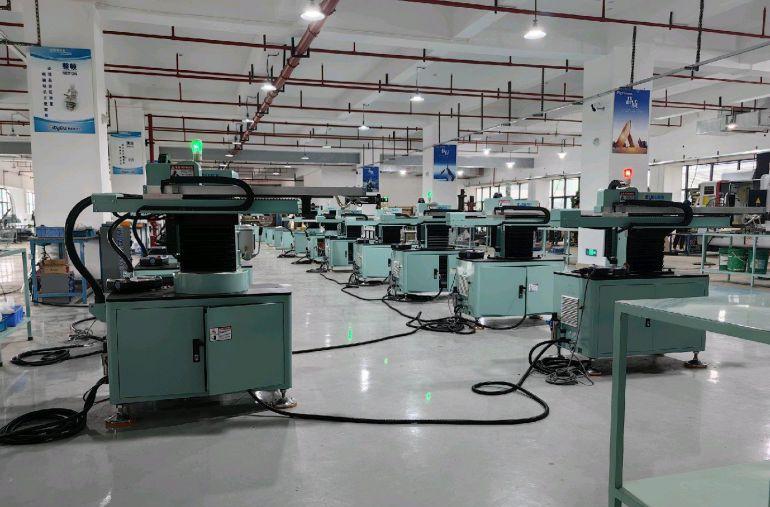 高档园区厂房4楼分租1000平