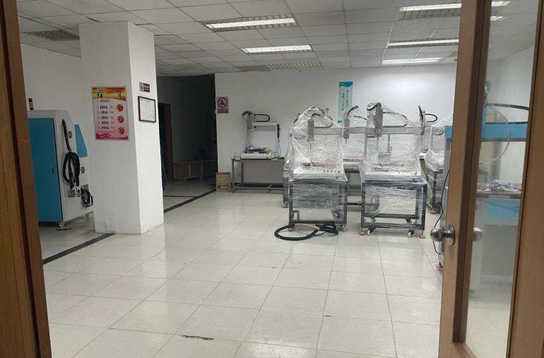 长安增田出租豪华装修二楼1000平方厂房，配4间宿舍