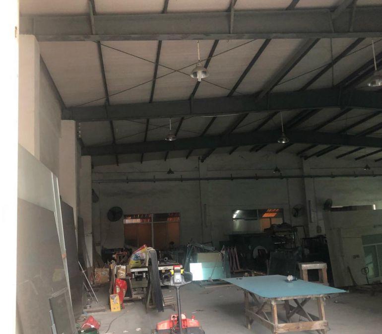 一楼800平原房东钢结构租金9056元，滴水7米