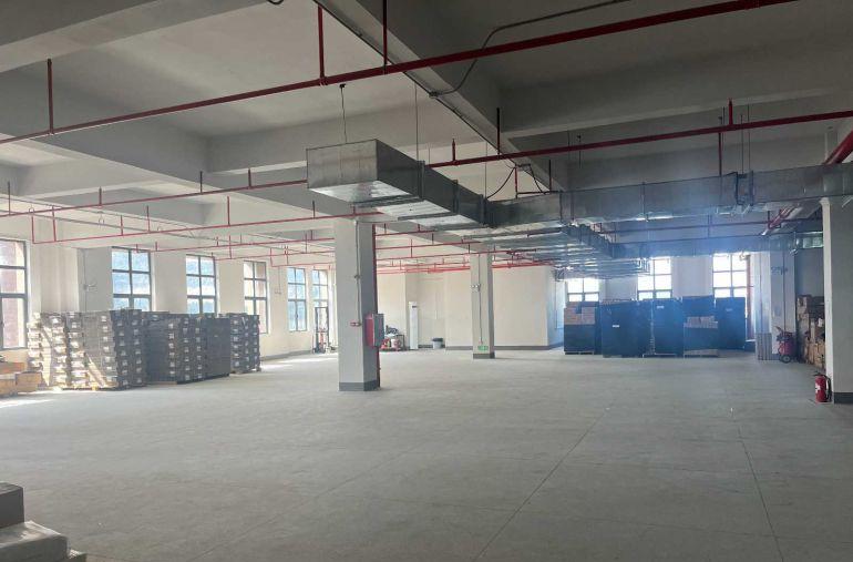 出租大岭山大道全新1000平方厂房