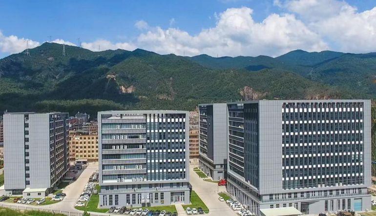 全新工业园，红本厂房。