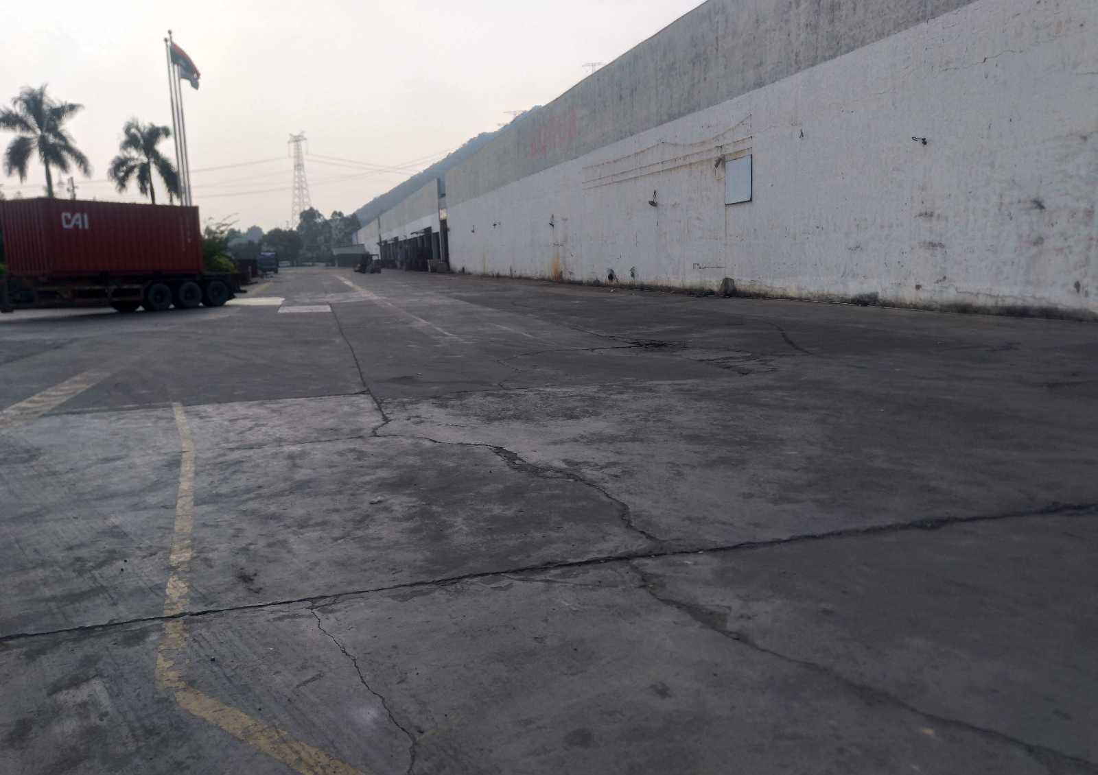 业主直租 不经中介 现园区内有厂房、仓库、宿舍、办公楼等出租