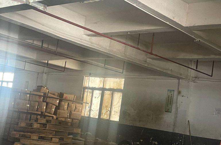 超 低 价-出租桥头工业区 厂房2500㎡+可用场地800㎡