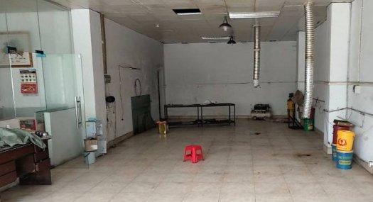 凤岗天堂围一楼200平，适合做五金，模具，仓库厂房