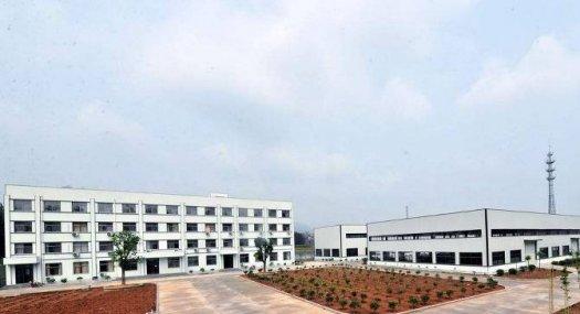 东莞市塘厦镇１８００平米六楼厂房出租（专租电池厂）