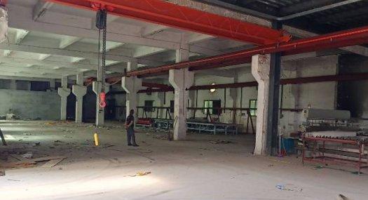 凤岗五联出租带牛角 现成行车一楼标准厂房+钢构厂房