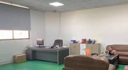 长安沙头二楼厂房出租680平方 带现成办公室 主线