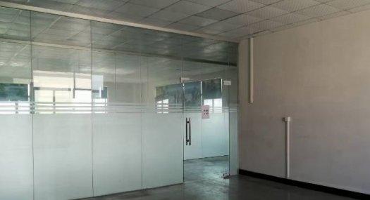 东莞市大朗镇新马莲u村3楼厂房出租1420平方