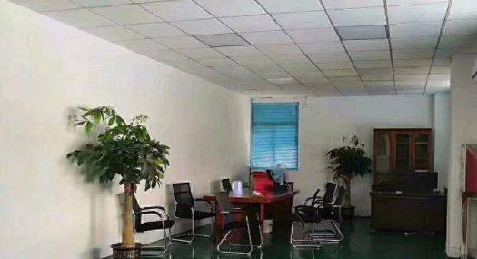 清溪镇铁松主干道楼上带装修吊顶办公室厂房出租3200平