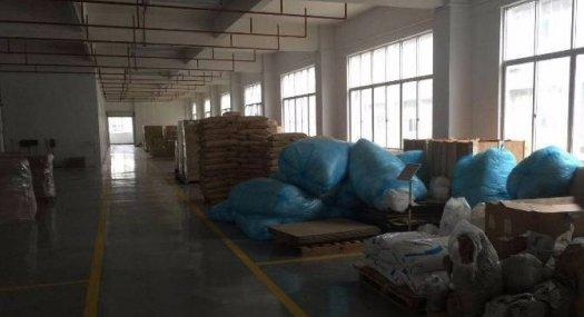 凤岗五联科技园出租楼上带装修厂房1600平交通方便好招工