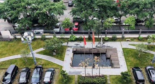 凤岗镇雁田红本独院50000平整租或分租，带行车带精装修