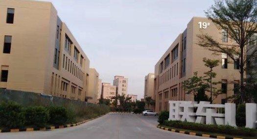 佛山南海 三水区金淼大道1980㎡ 厂房出售层高7.2米 跨度22米 柱距11.2米 配电100KVA 有蒸汽 有燃气 可环评