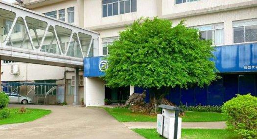 佛山市狮山招大十万平方花园式红本厂房出租