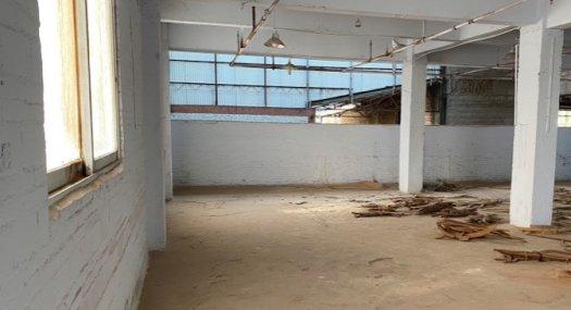 佛山顺德 工业大道14300㎡ 厂房租售层高4米 配电380KVA 可分租