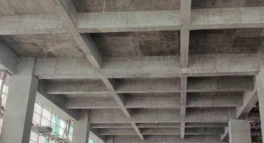 佛山顺德 6600㎡ 厂房租售层高7.9米 配电70KVA 独院天车3吨 有蒸汽 有燃气 可环评 可分租