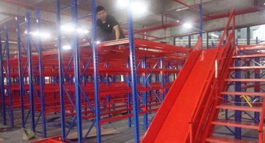 广州黄埔 黄埔区新沙港口往东3公里15300㎡ 库房租售层高5.5米 跨度100米 独院 可环评 可分租