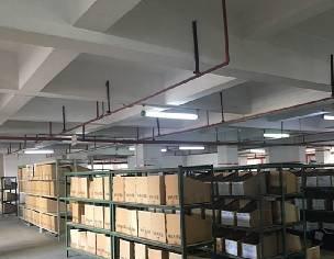 靓位： 番达产业园有厂房、仓库、办公室出租，首层有2300平方