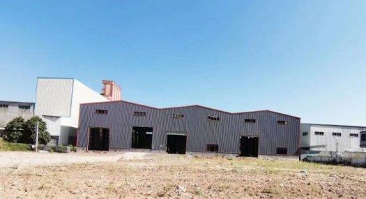 惠州市博罗县园洲镇九潭中心市场旁边2500㎡ 厂房租售层高14.5米