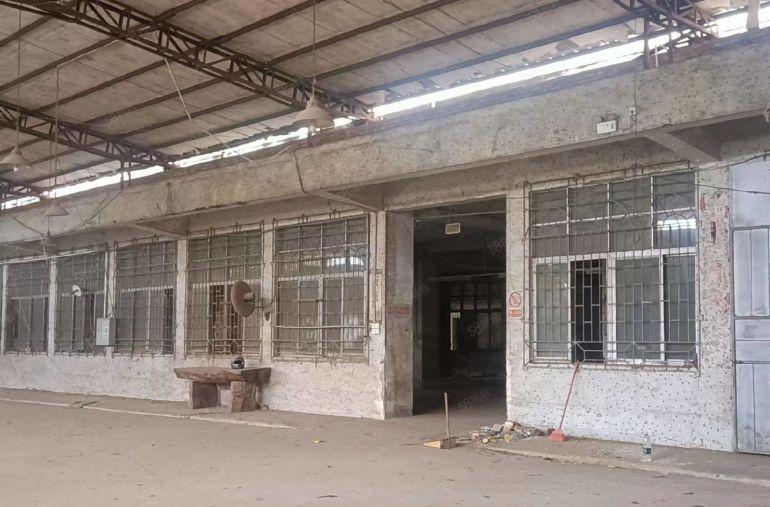 靓三栋独院钢构4000平米