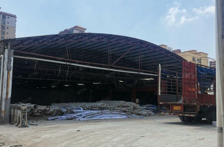 水口中心地段龙湖大道边，1000平米5000平米可分租