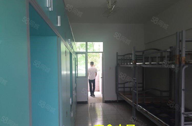 水口独院厂房出租，厂房一二层3000平方，宿舍800平方