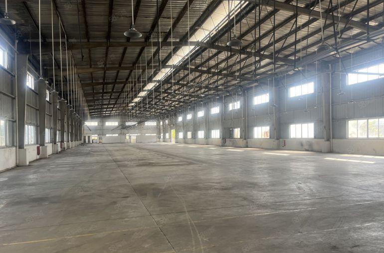 三栋全新钢构7500平方滴水8米，可保30年不漏雨，合同期长