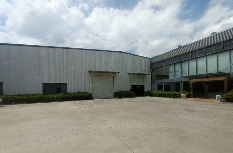 三栋镇镇单一层5600平方钢构厂房出租 价格15元 可以分租