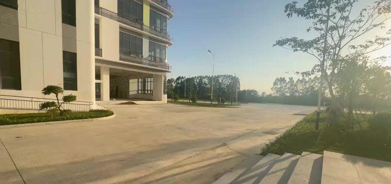 7块惠城水口镇东江湾全新标准厂房2400平一层300起租