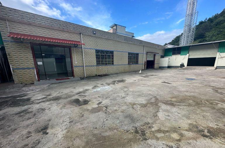 10块小金口独门独院1000平砖墙到顶单一层厂房出租