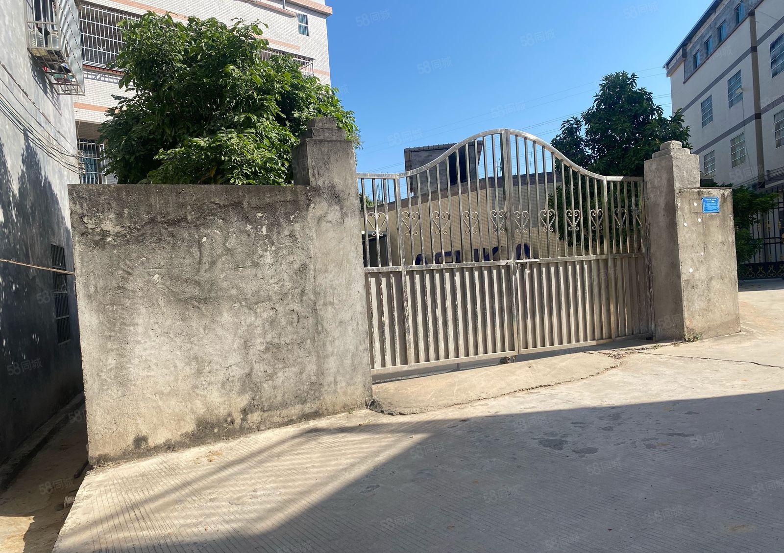 小金口金石二路旁独立门院两层500平方占地250平厂房出租