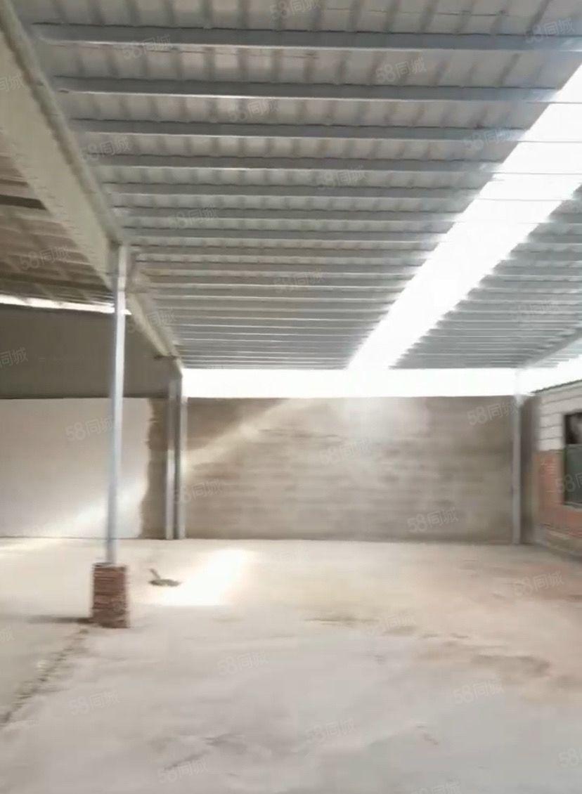 小金口街道小金河大道附近钢结构750平方6米高厂房出租