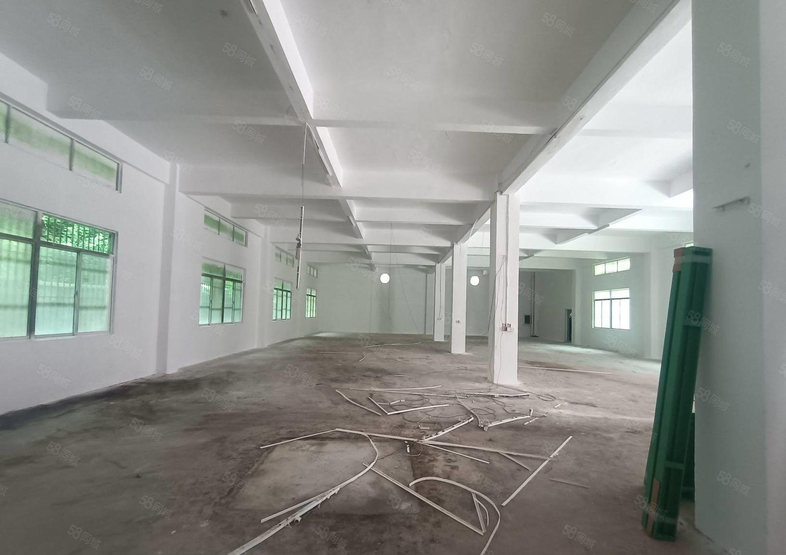 10元汝湖镇独院三层厂房1000平方 院子空地400平方