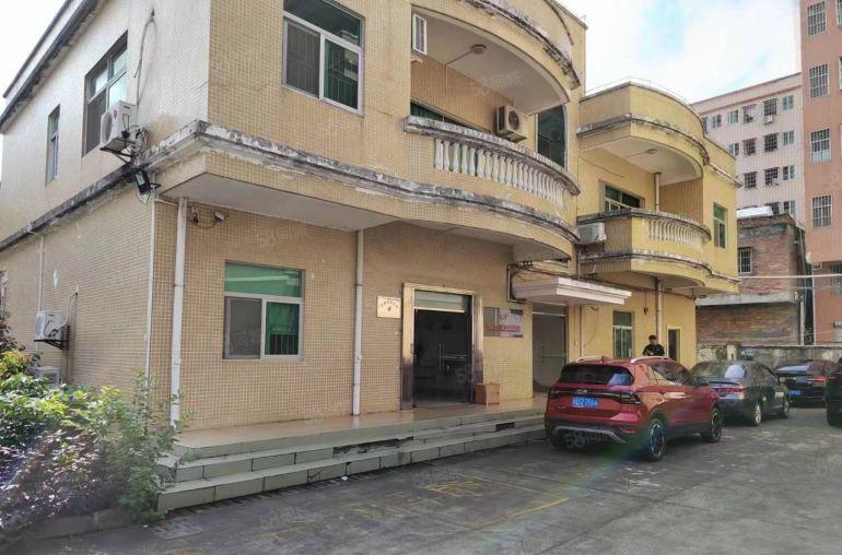 惠城区三栋镇三栋数码园独门独院厂房出租 院子大，进出车方便