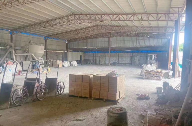 小金口独院铁皮厂房出租周围无居民大车方便进车原房东实量