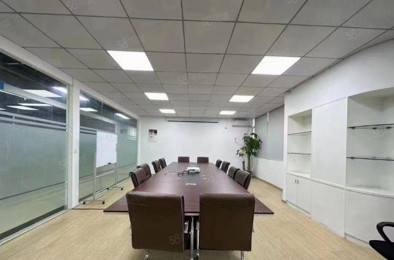 低价10，仲恺三栋红本厂房楼上精装修2000平方 原房东直租