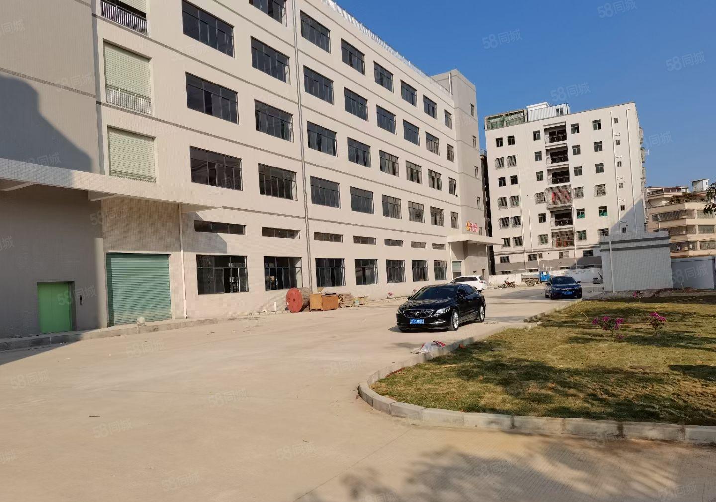 马安镇一楼2600平方二楼2600平方全新红本厂房出租可分租