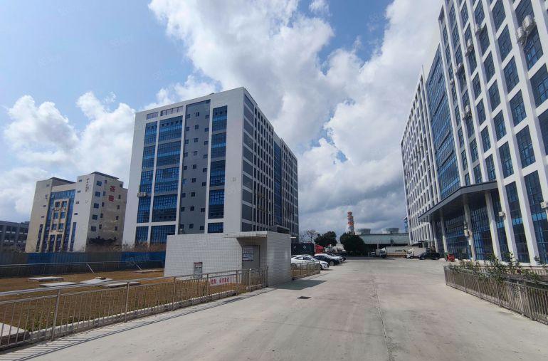 三栋数码园全新标准厂房出租单层3500平500平起分组