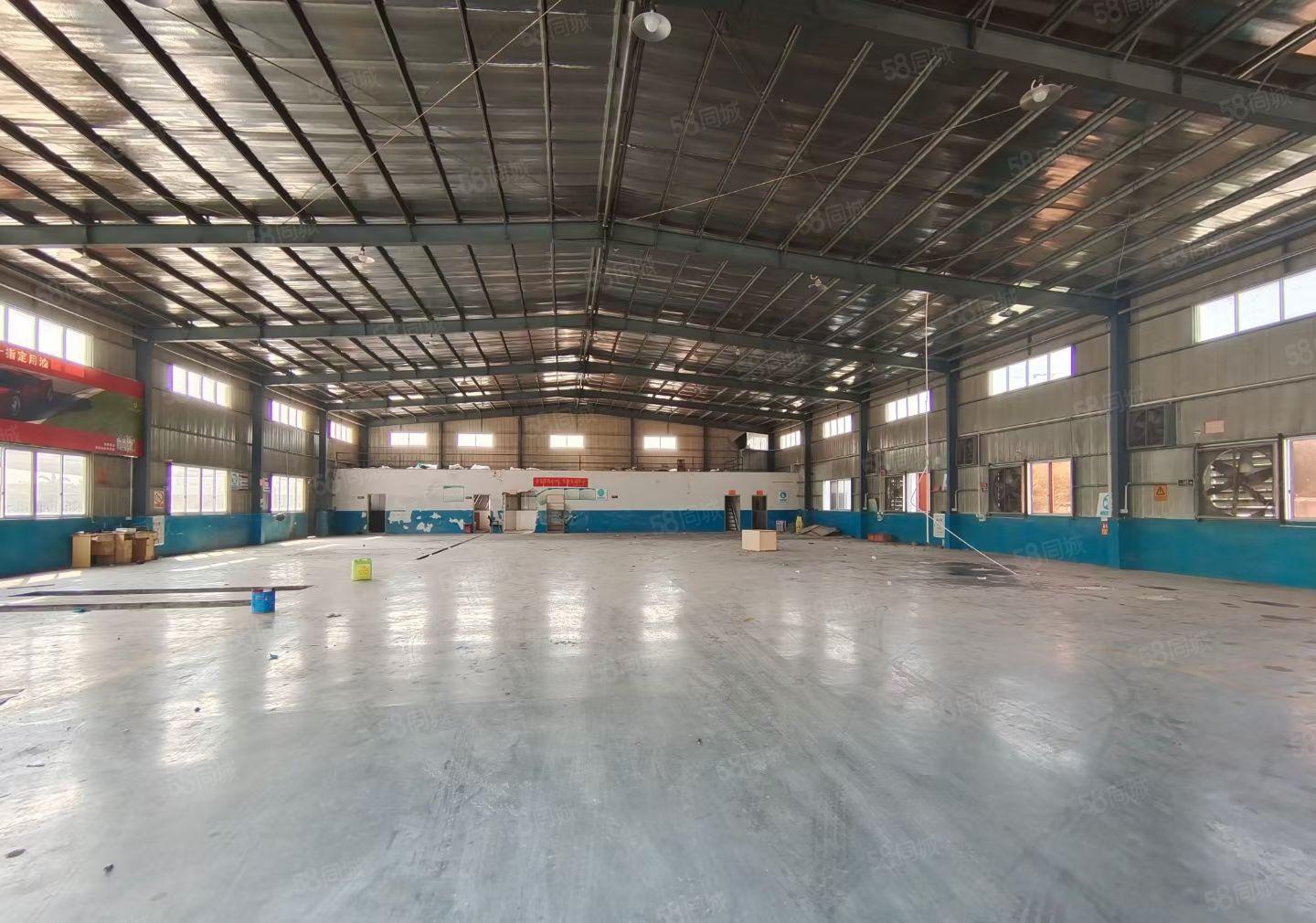 水口联合市场附近1400平厂房，靠路边，可进大车