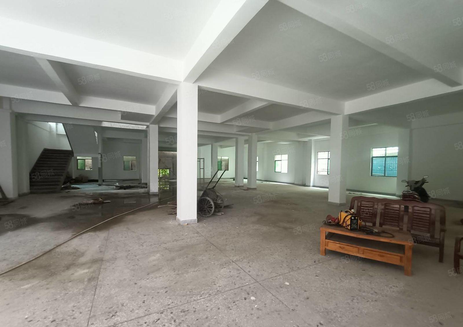 10元汝湖镇独院三层厂房1000平方 院子空地400平方