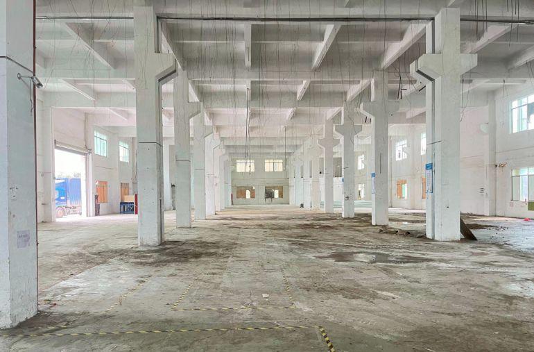 （一楼带牛角）小金口13块每平一楼厂房