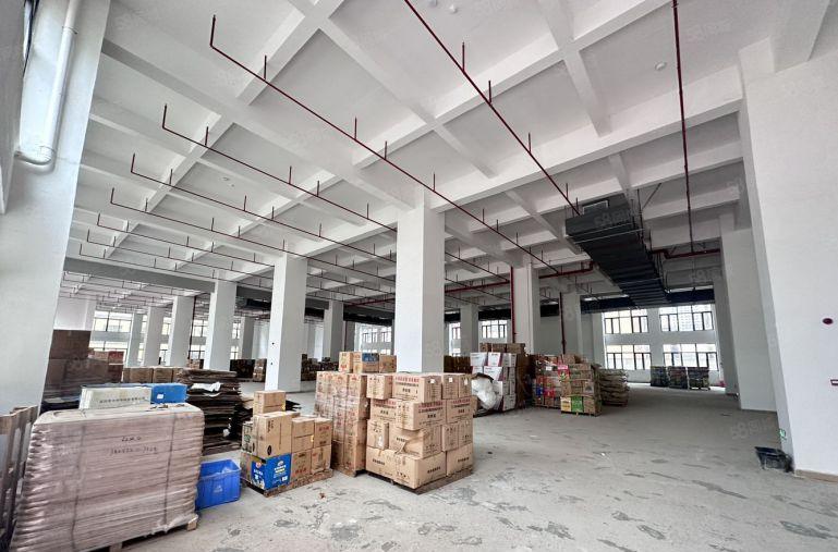 小金口高速路口全新红本五万平500平方起租