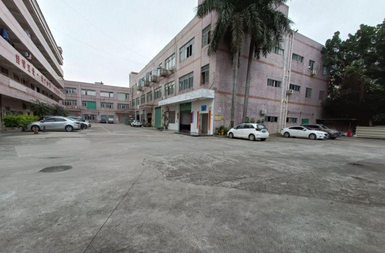 惠州市惠城区小金口500平新出房源  大小可分租离主干道近，